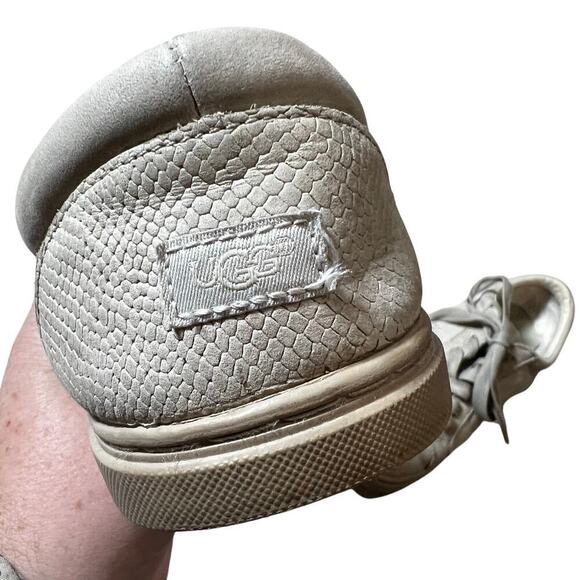 UGG Karine Snake Women's Lace up Leather Sneakers Size US 7 EU 28 Beige - Picture 10 of 11